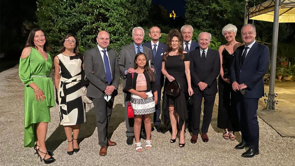 Convivio estivo a Villa Benni
